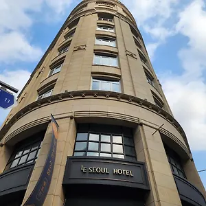 Le ホテル